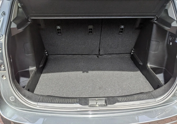 Suzuki SX4 cena 74990 przebieg: 16790, rok produkcji 2019 z Człopa małe 137